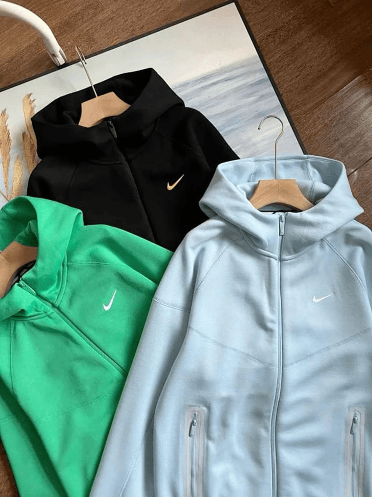 Velia Nocta Tracksuit