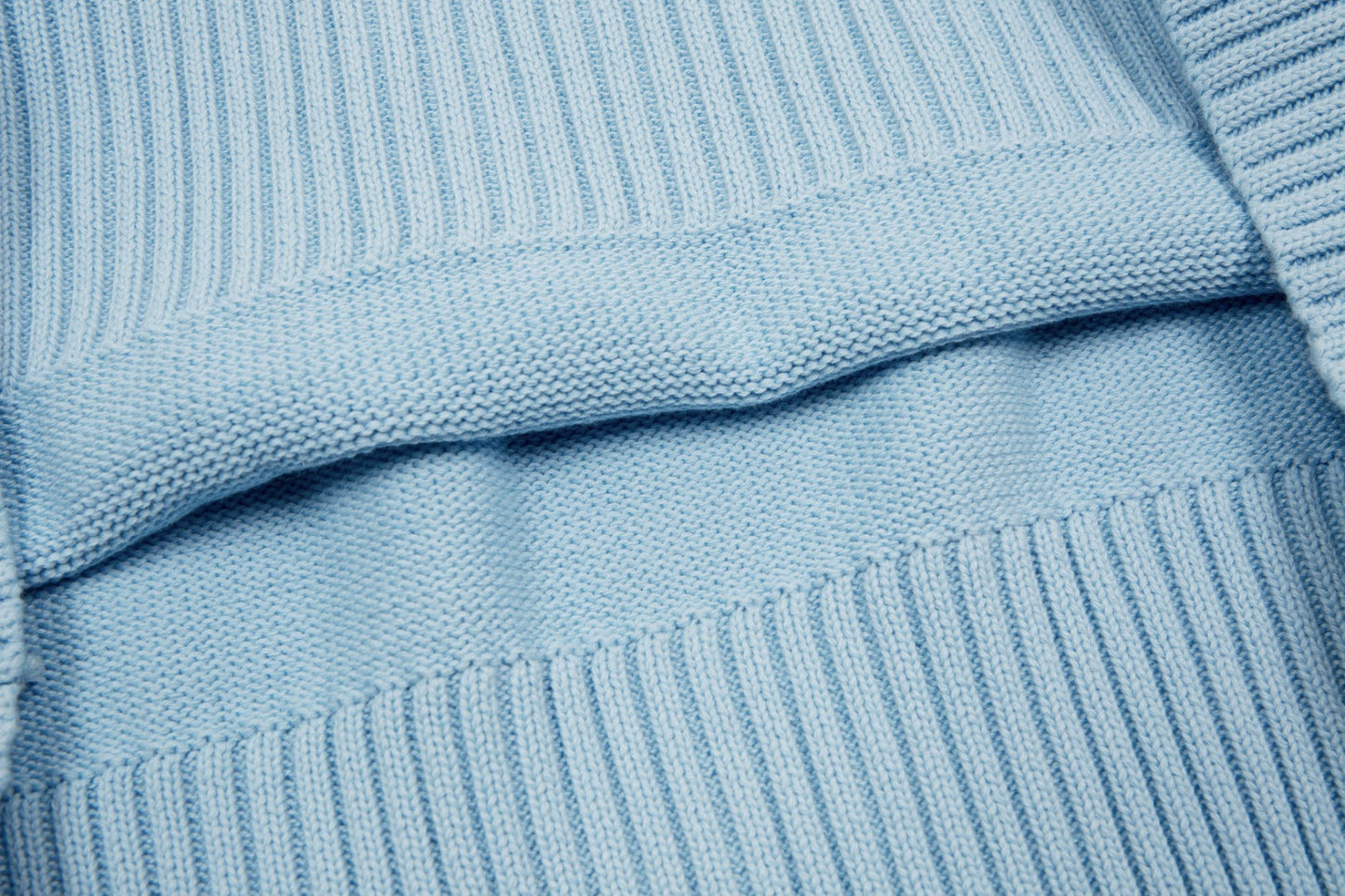 Velia Heart Sweater Babyblue