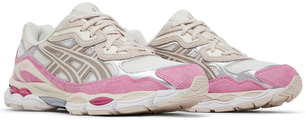 Velia Gel Runner Sneaker V2