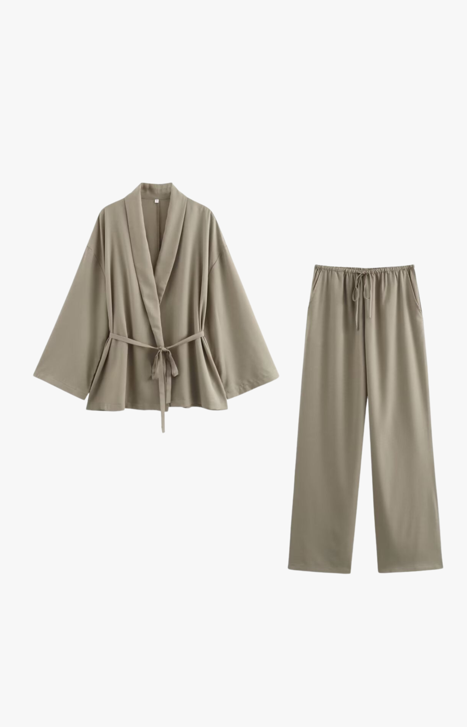 Velia Kimelle Two-Piece Set – Beige