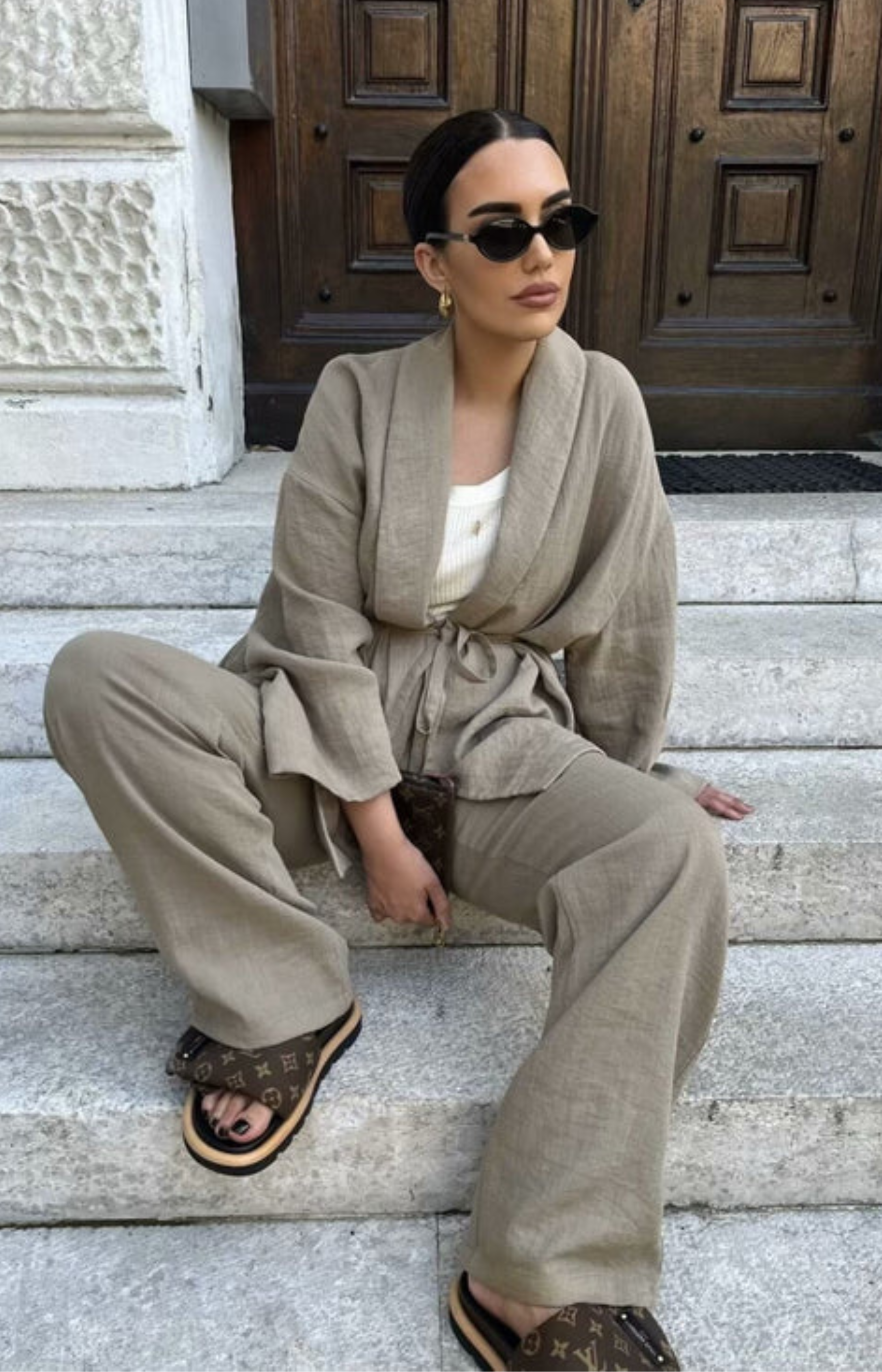 Velia Kimelle Two-Piece Set – Beige