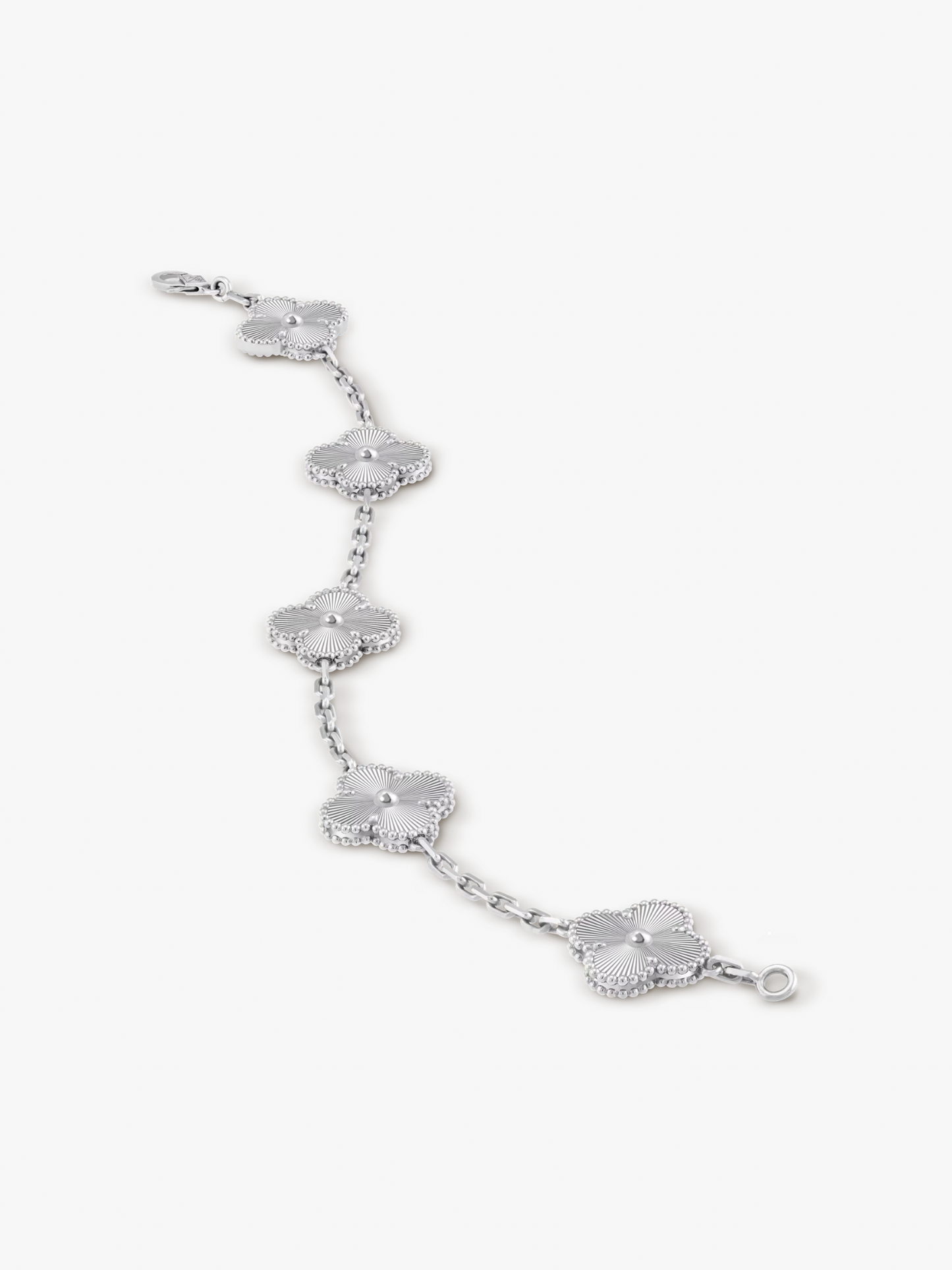 Velia Sorenna Bracelet – Pearl White