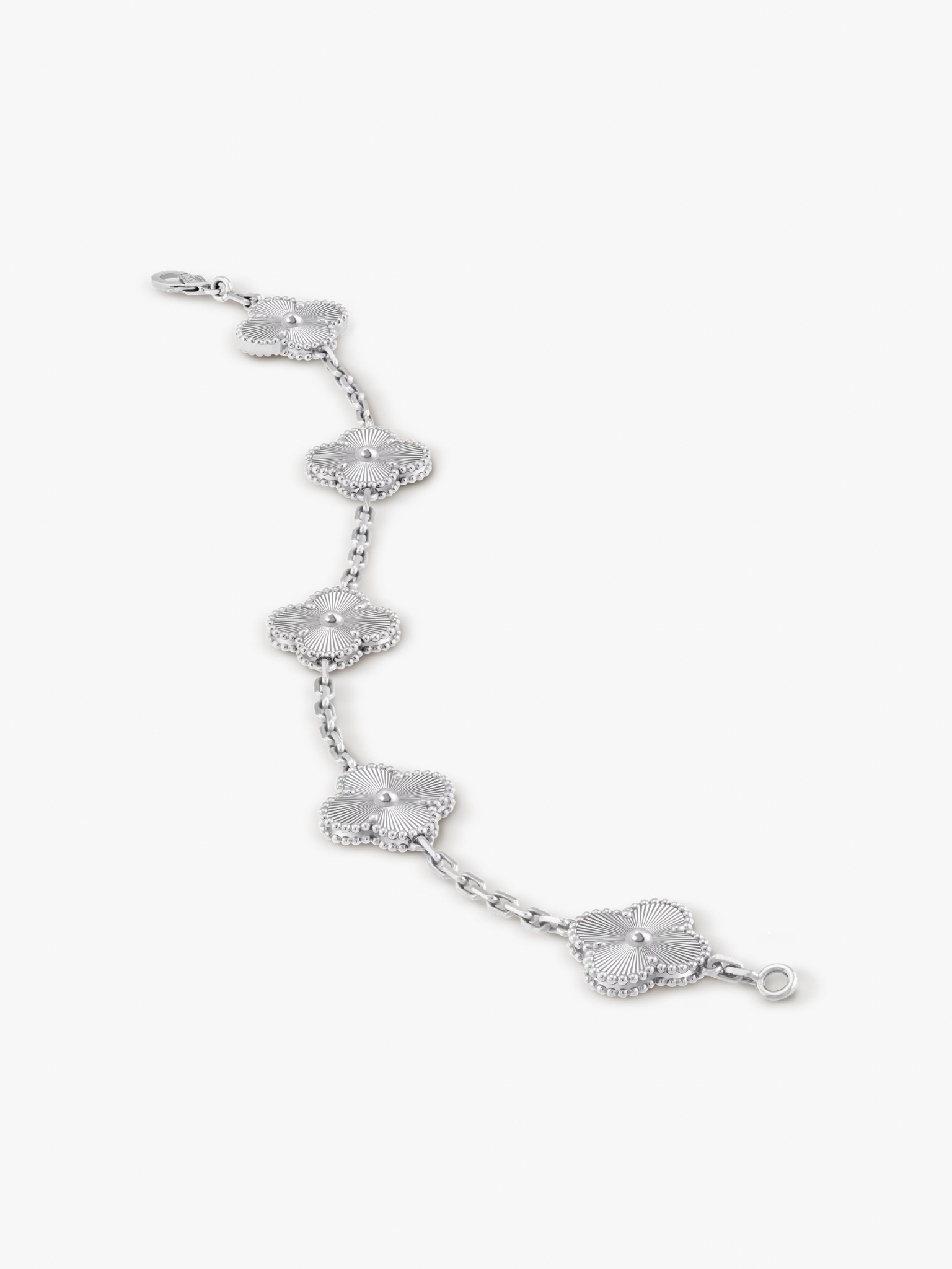 Velia Sorenna Bracelet – Pearl White