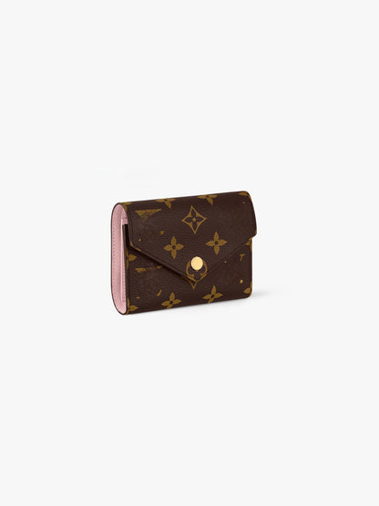 Velia Nayelle Wallet