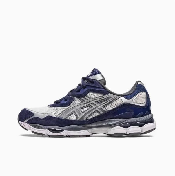 Velia Gel Runner Sneaker V2