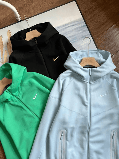 Velia Nocta Tracksuit