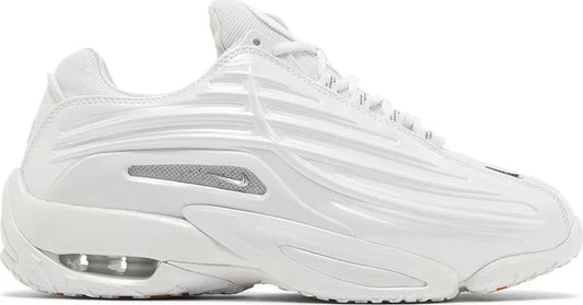 Velia Hot Step Sneaker