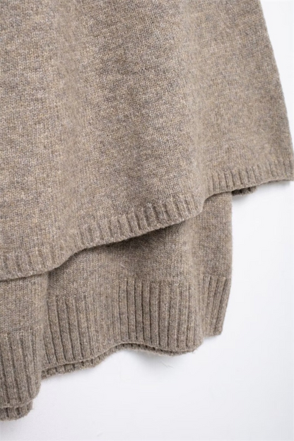 Velia Louvena Cardigan