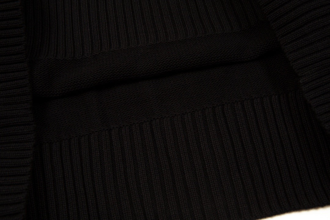 Velia Heart Sweater Black