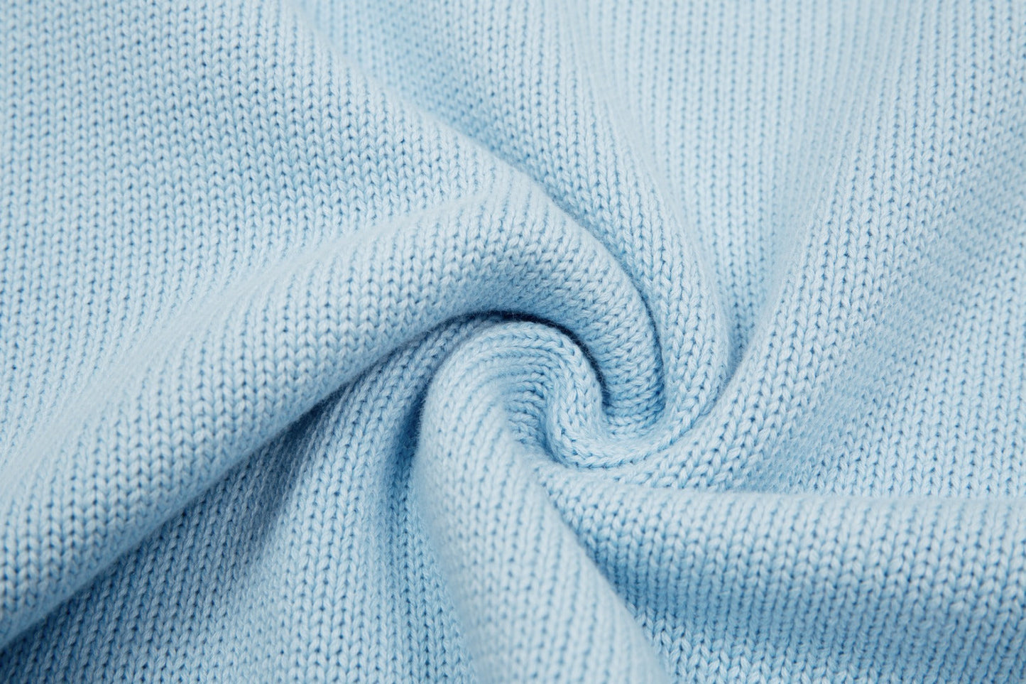 Velia Heart Sweater Babyblue