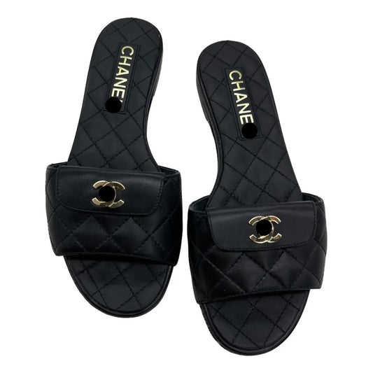 Velia CHNL - Slipper