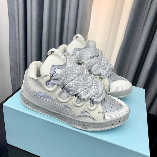Velia Curb Sneaker Grey