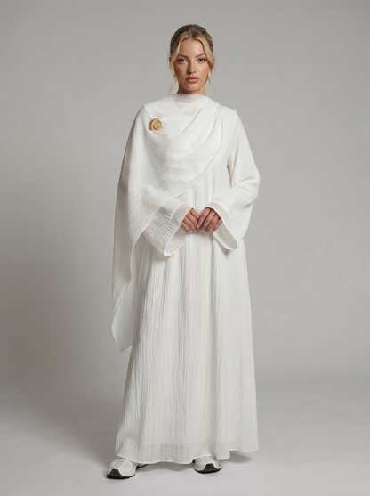 Abaya mit Cape und Brosche Weiß