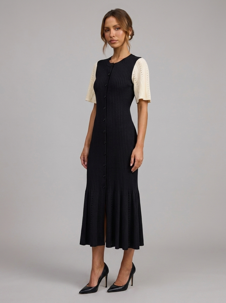 Velia Lunetta Knit Dress in Black - detail